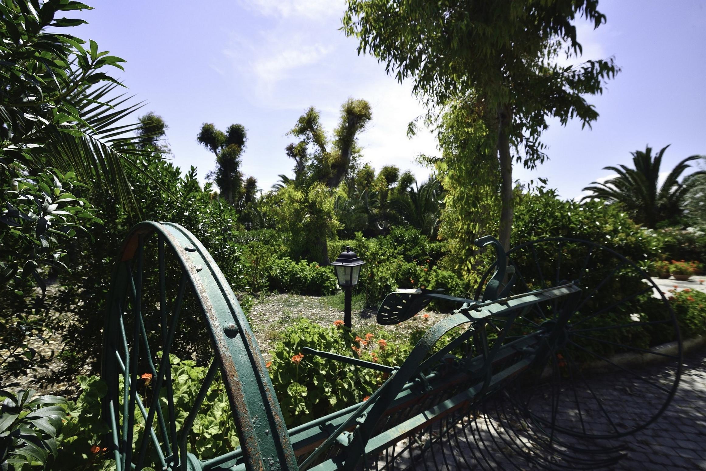 Hotel Tenuta San Francesco บาร์เลตตา ภายนอก รูปภาพ